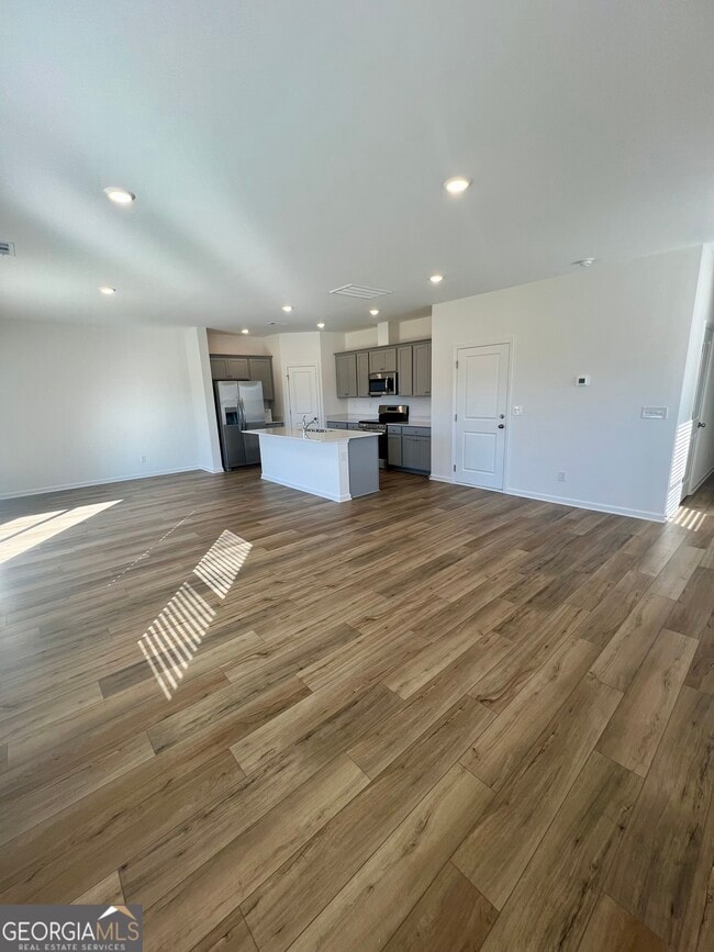 Building Photo - 128 Rolling Mdw Wy