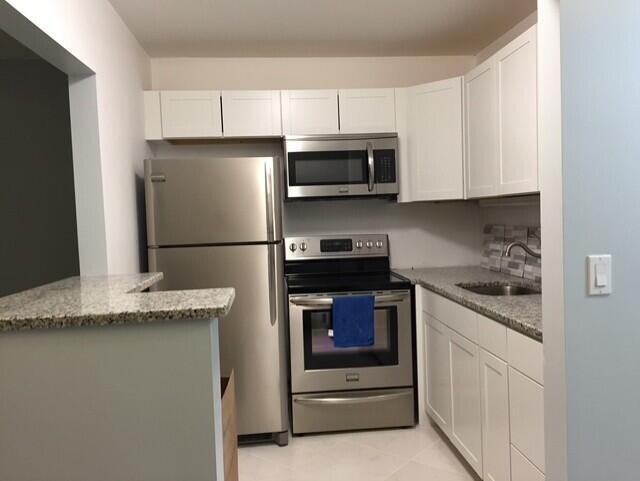 Building Photo - 216 Berkshire K