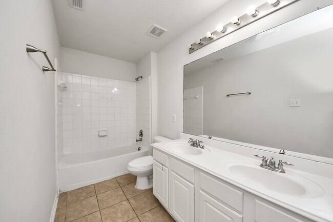 Building Photo - 6411 Bright Falls Ln