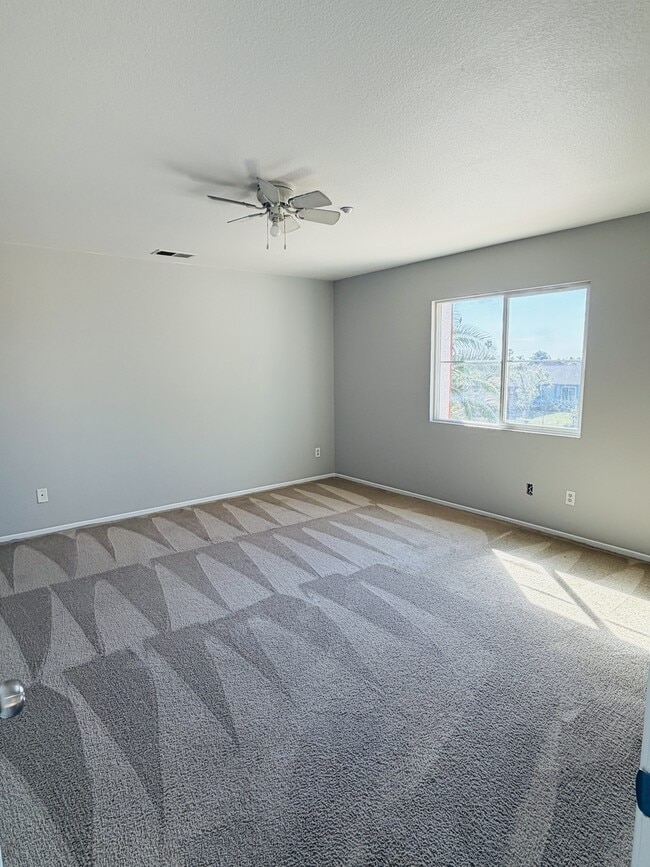 Building Photo - 7575 Lime Ave