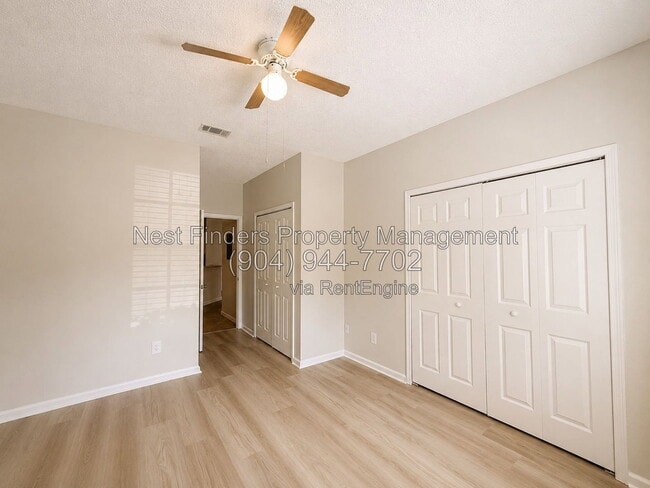 Building Photo - 10000 Gate Pkwy N