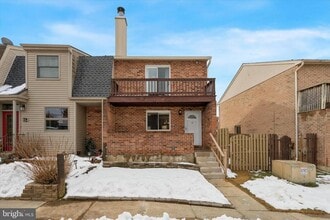 Building Photo - 70 Rickmar Ln