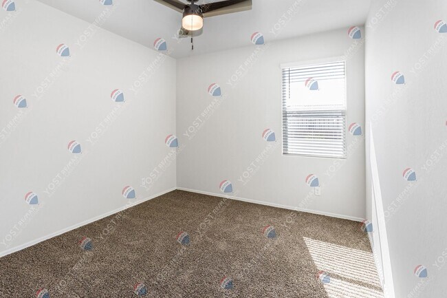 Building Photo - Cozy home in Gila Buttes!