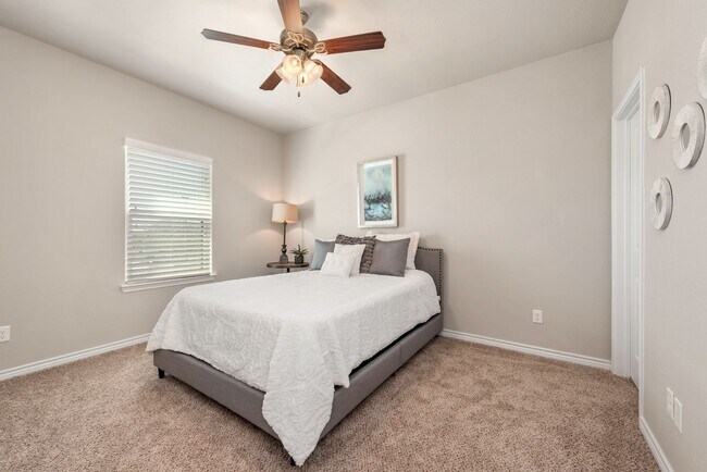 Building Photo - Available August 2026! Gorgeous 4 Bed, 4.5...