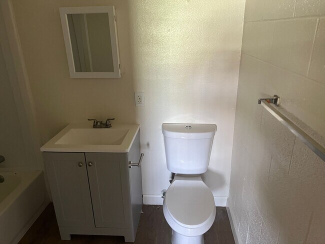 Building Photo - Affordable 1 Bedroom Condo in Central Las Vegas