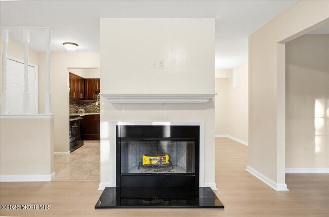 Building Photo - 203 Wellington Pl