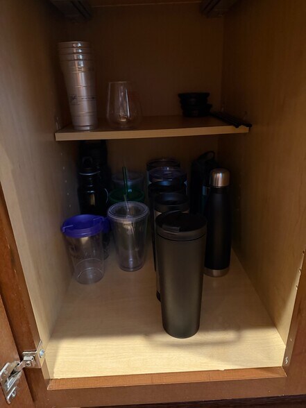 Building Photo - 5810 Darling St