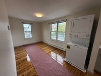 Building Photo - 55 Highland St
