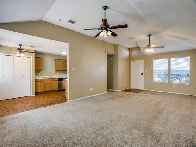 Building Photo - 505 Mitch St