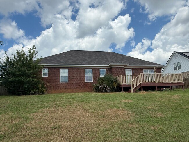 Building Photo - 4516 Logans Way