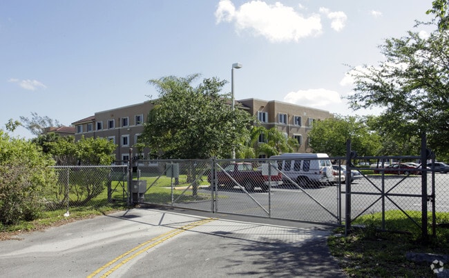Building Photo - Westview Gardens