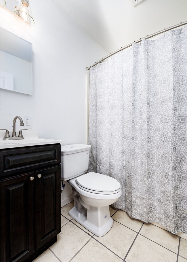 Building Photo - 9429 Harold Dr