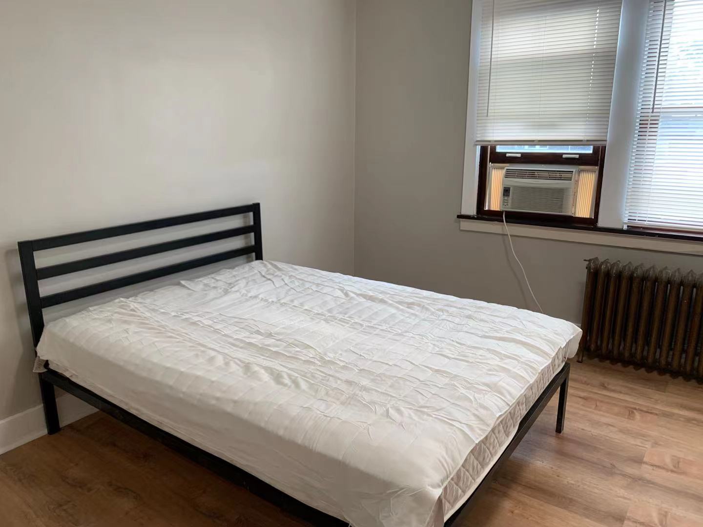 Building Photo - 2019 Wightman St