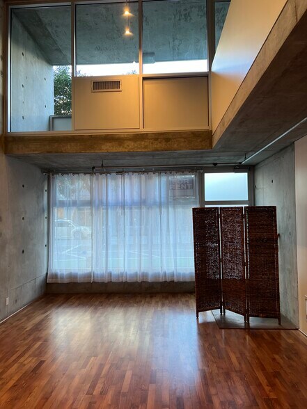 Building Photo - 855 Folsom St