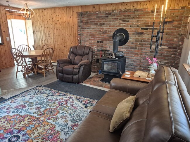 Building Photo - 13108 E 29th Ave