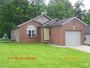 Building Photo - 105 Turnberry Dr
