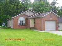 Building Photo - 105 Turnberry Dr