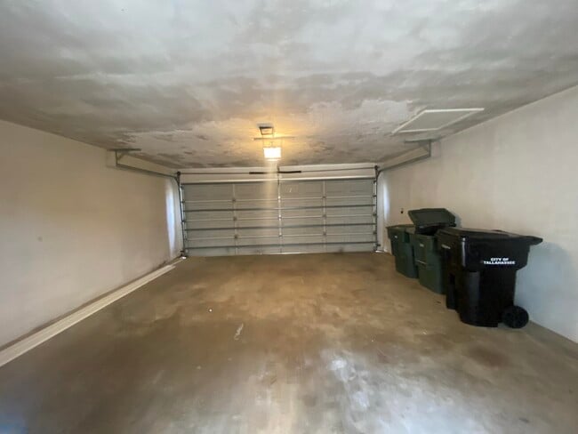 Building Photo - 2869 Blairstone Ct