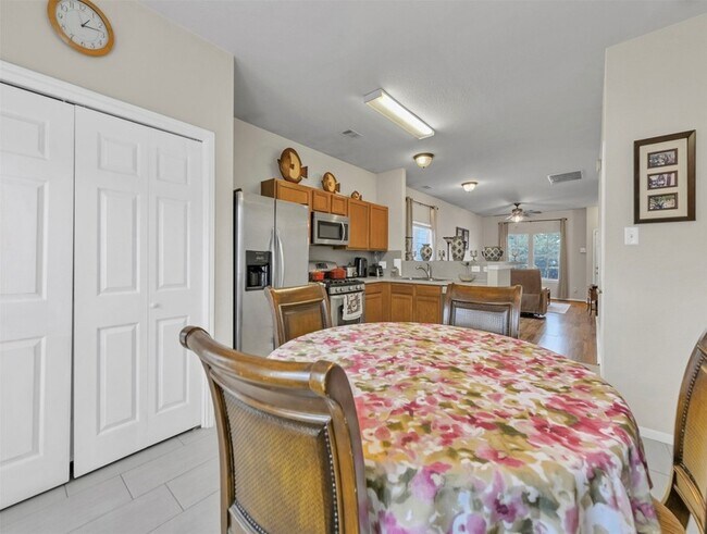 Building Photo - 21879 Mossy Field Ln