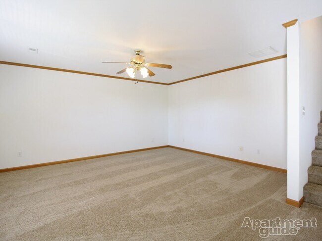 Building Photo - 1449 Wilshire Cir