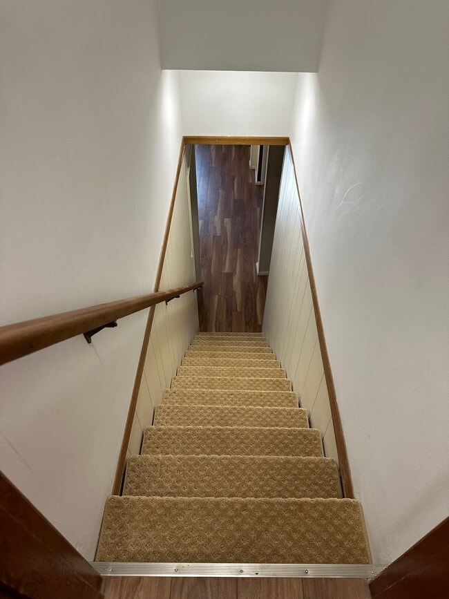 Building Photo - Spacious brick house in Lynchburg!