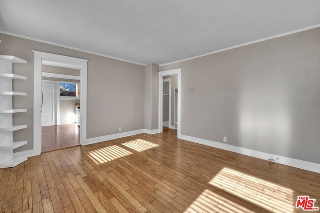 Building Photo - 609-602 Milwood Ave