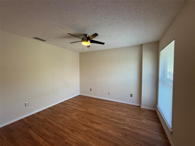 Building Photo - 4520 Depew Ave