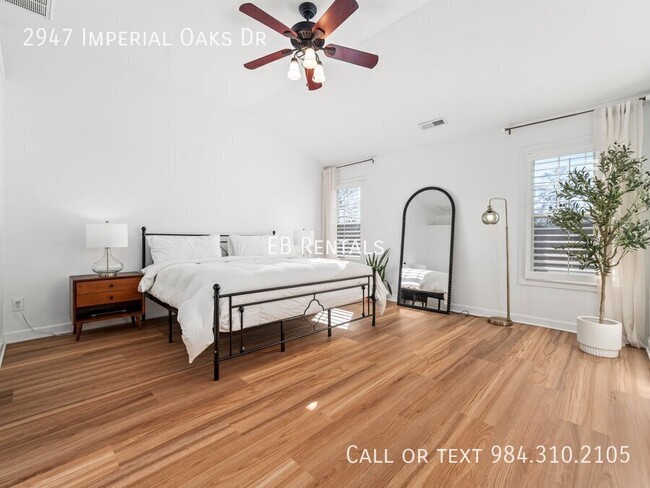 Building Photo - 2947 Imperial Oaks Dr