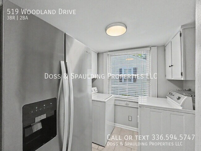 Building Photo - 519 Woodland Dr