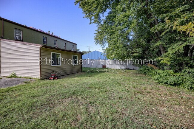 Building Photo - 8720 E Winner Rd