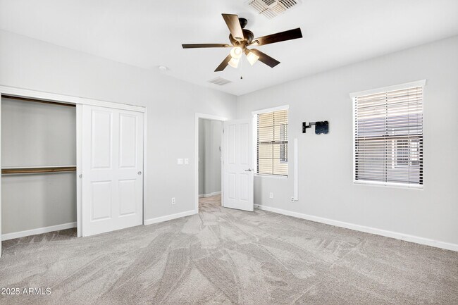 Building Photo - 20823 W Western Dr