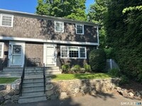 Building Photo - 135 Millport Ave
