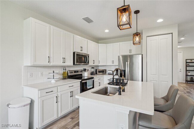 Building Photo - 26391 Bonita Fairways Blvd