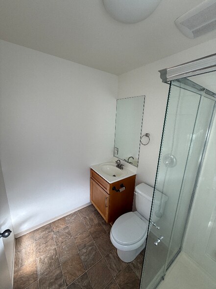 Building Photo - 3973 Lamont St