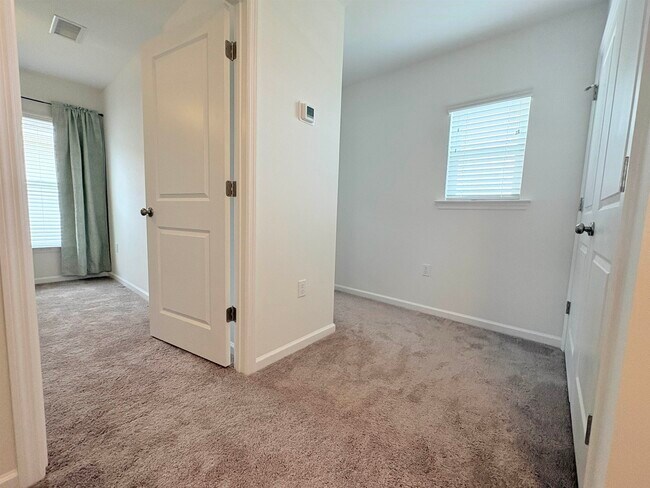 Building Photo - 3611 Meadow Vista Ln.