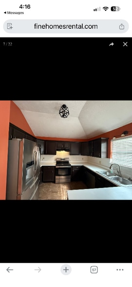 Building Photo - 409 Britt Ln