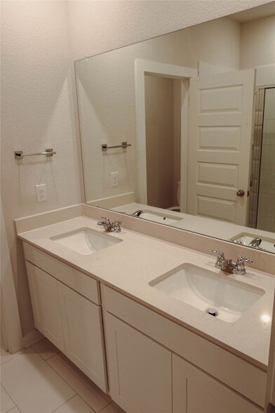 Building Photo - 8486 Sweet Cherry Ln