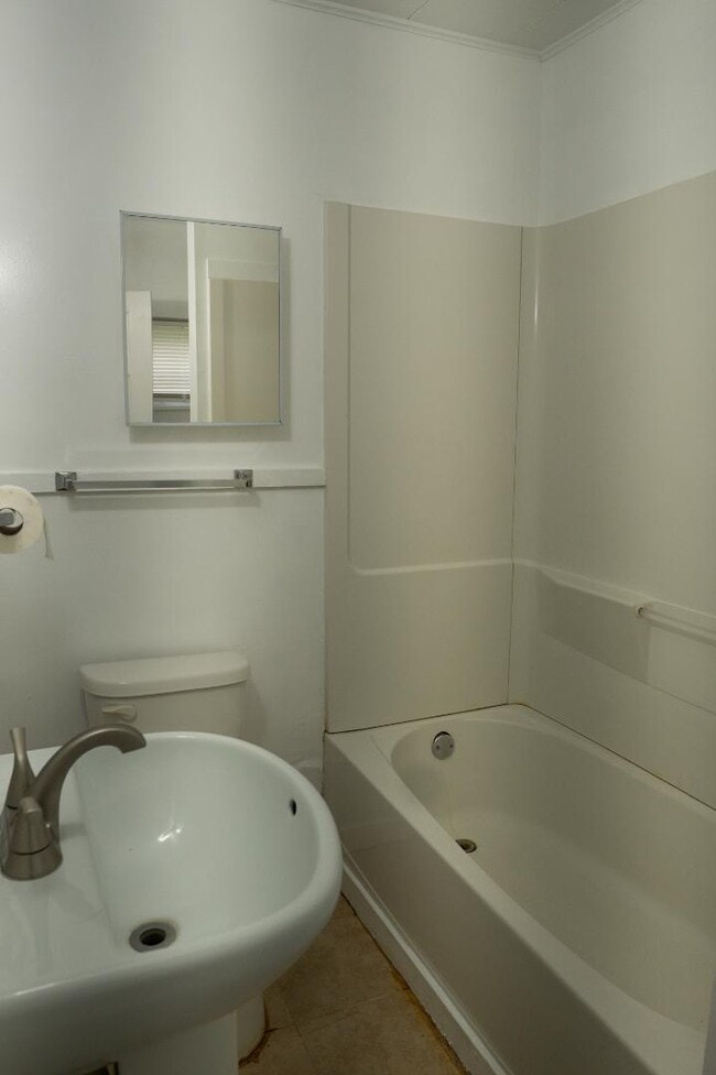 Building Photo - 1407 NW Jackson St