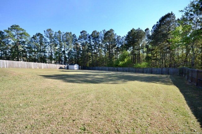 Building Photo - 361 Americana Dr