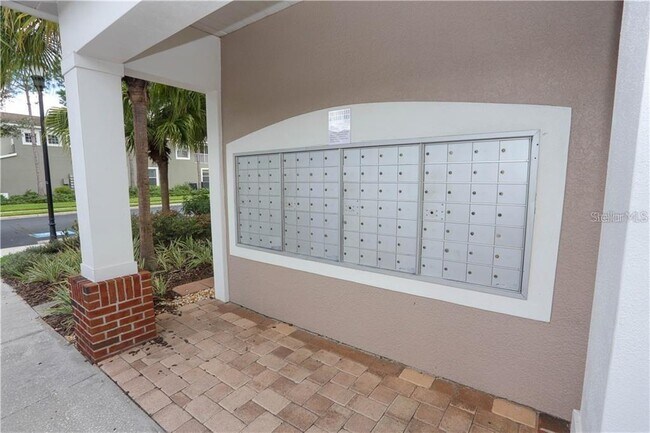 Building Photo - 10222 River Palencia Ct