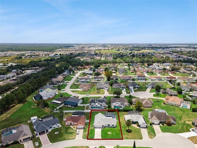 Building Photo - 5424 Loma Vista Dr E