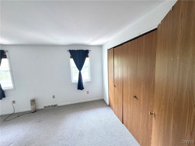 Building Photo - 1336 Westcott St