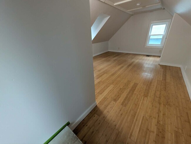 Building Photo - 258 Essex St