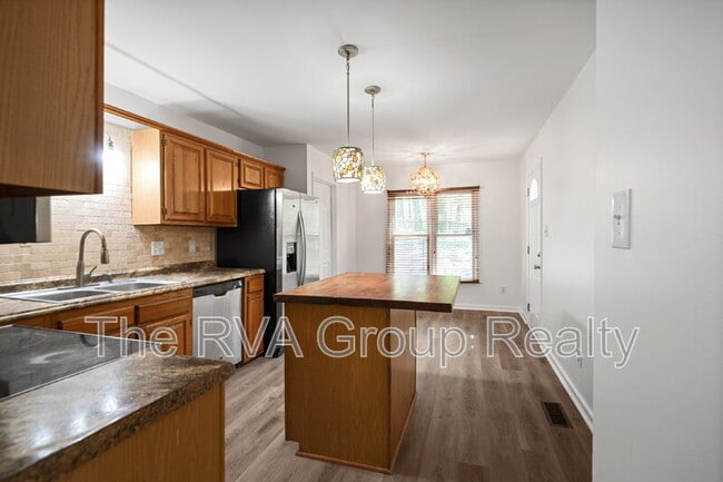 Building Photo - 2307 Krossridge Ct