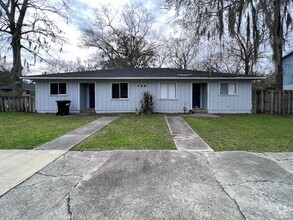 Building Photo - 2290 - Sugarfoot Oaks