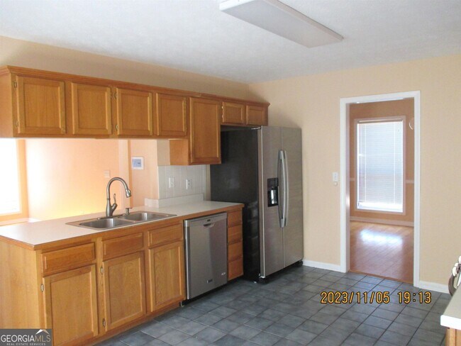 Building Photo - 1790 Summit Edge Cir