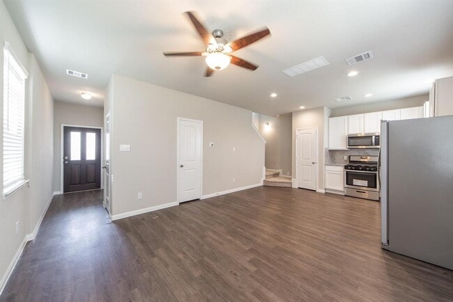 Building Photo - 2903 Orchid Ranch Dr