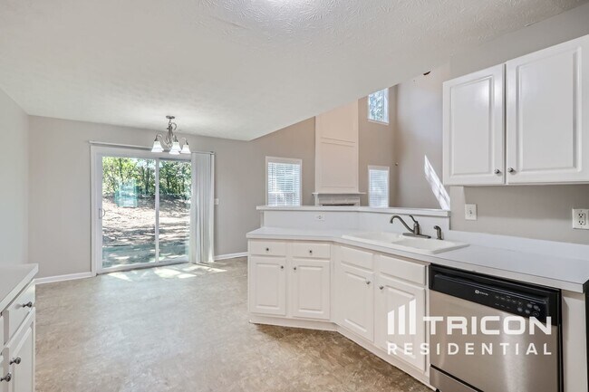 Building Photo - 79 Greenland Dr