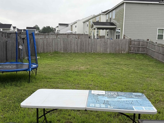 Building Photo - 250 Windfall Rd