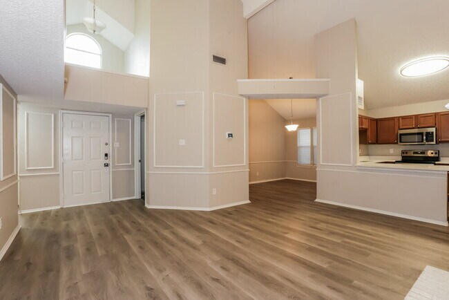 Building Photo - 5704 Stone Meadow Ln